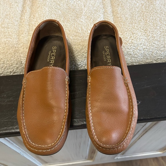 Sperry Other - Sperry Tan Leather Slip-On Loafers